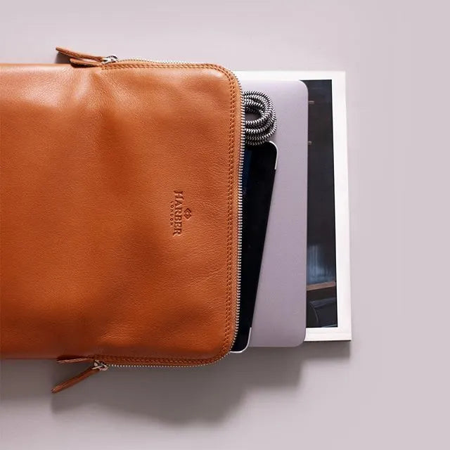 Lethano Slim Leather Sleeve – Housse en cuir élégante pour ordinateur portable